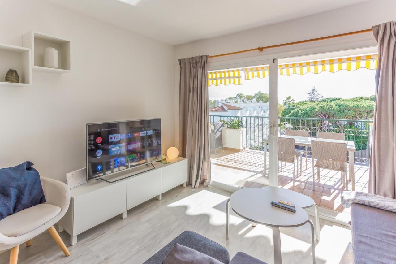 شقة Gran Calahonda 2Br 2Ba With Terrace Wifi/Ac/Pool Sitio de Calahonda المظهر الخارجي الصورة