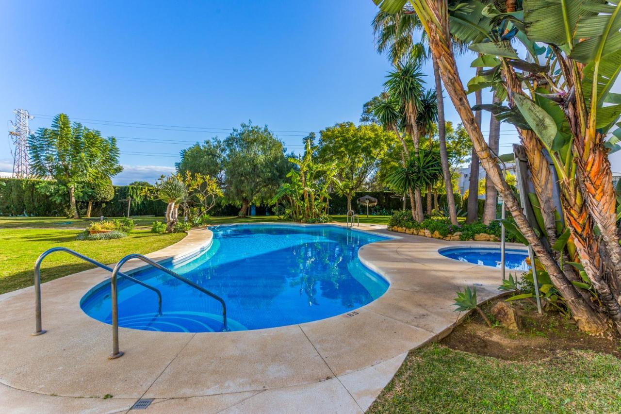 شقة Gran Calahonda 2Br 2Ba With Terrace Wifi/Ac/Pool Sitio de Calahonda المظهر الخارجي الصورة