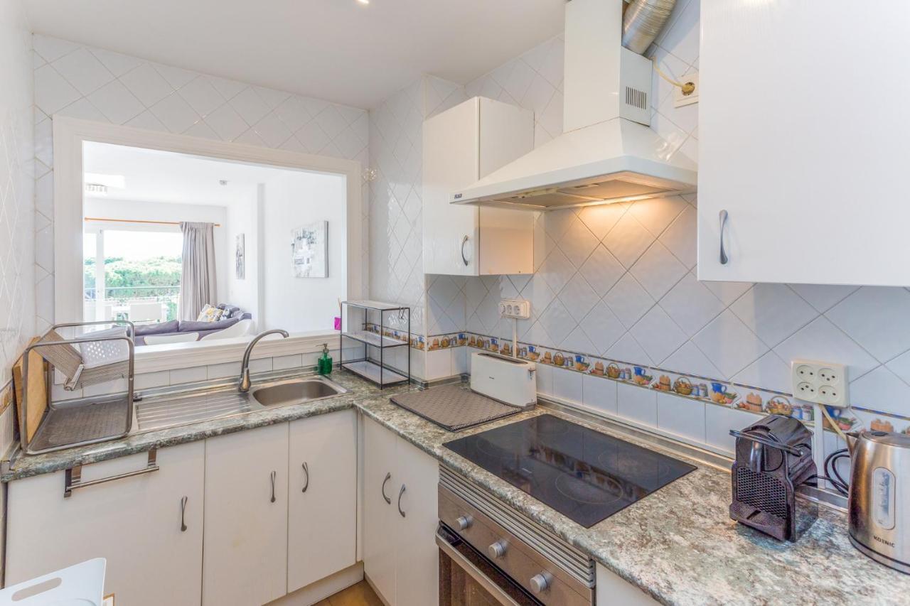 شقة Gran Calahonda 2Br 2Ba With Terrace Wifi/Ac/Pool Sitio de Calahonda المظهر الخارجي الصورة